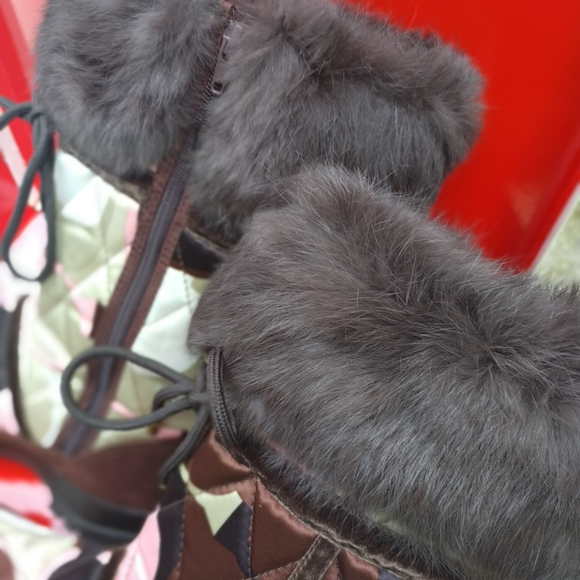 Coach pretty Y2K vintage '90s signature logo fur trim boots size 8 - Picture 5 of 6